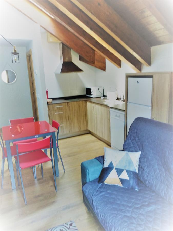 Apartamentos Maladeta بيناسكي المظهر الخارجي الصورة