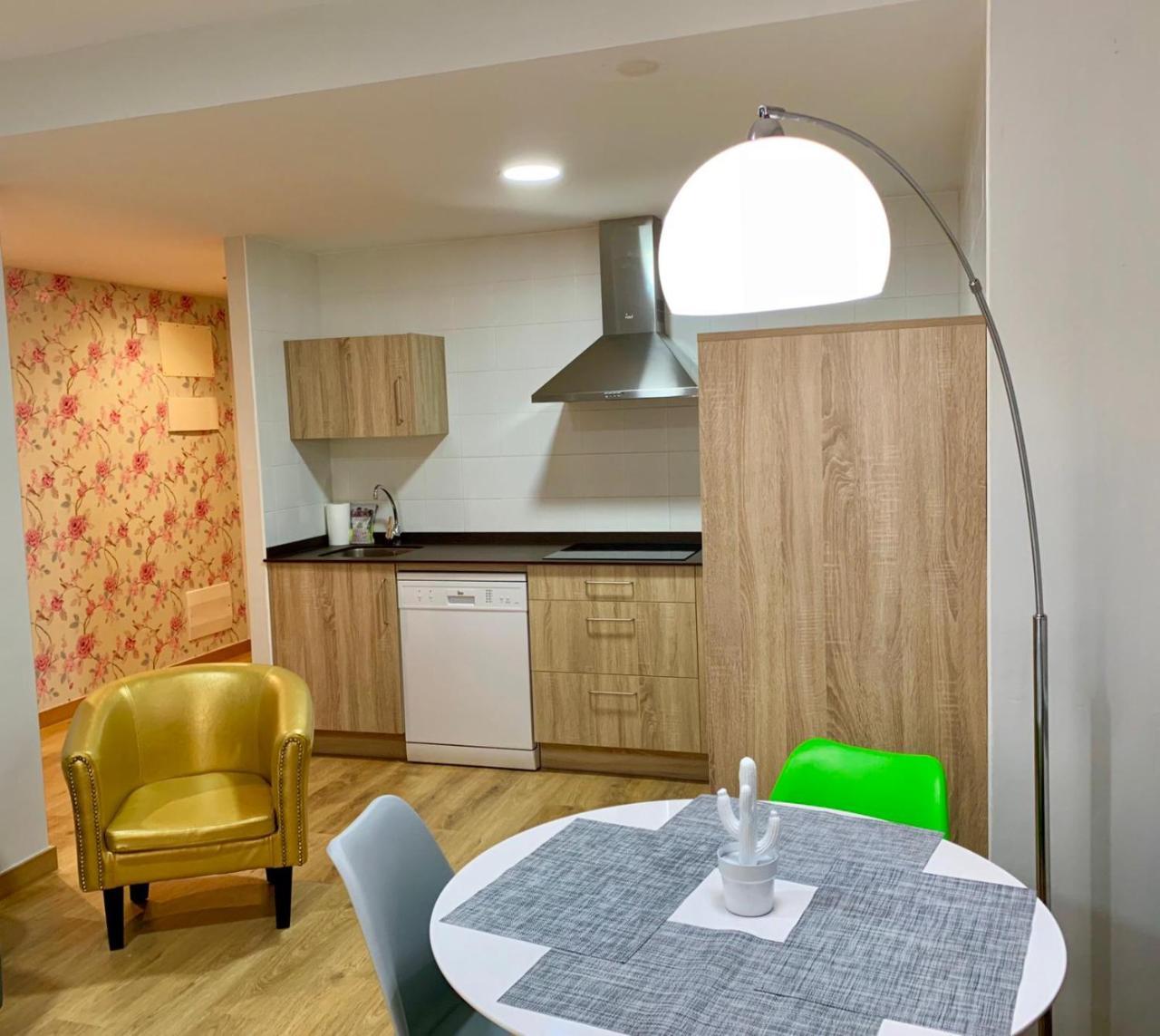 Apartamentos Maladeta بيناسكي المظهر الخارجي الصورة