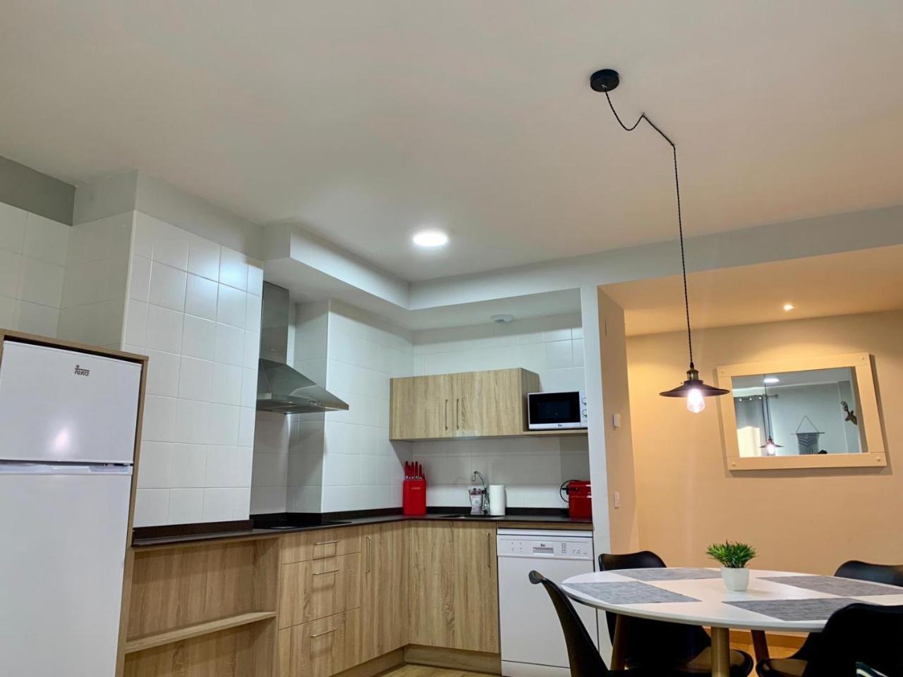 Apartamentos Maladeta بيناسكي المظهر الخارجي الصورة